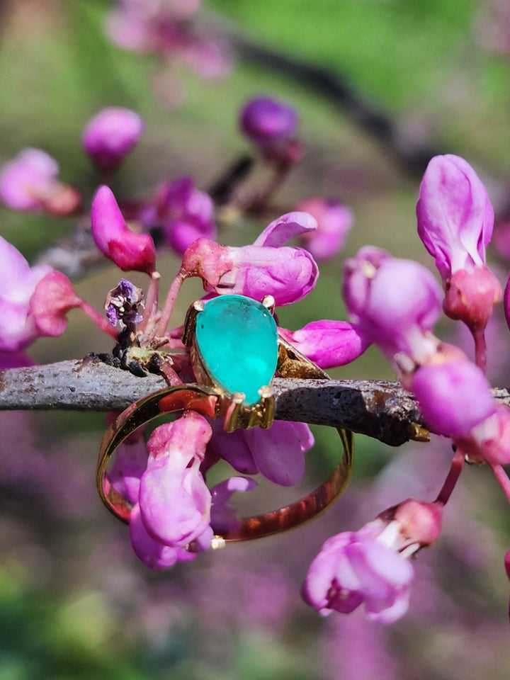 1.24 Carat Naturally Mined Untreated Colombian Emerald Ring in 18K Gold ICG Cert - JDColFashion