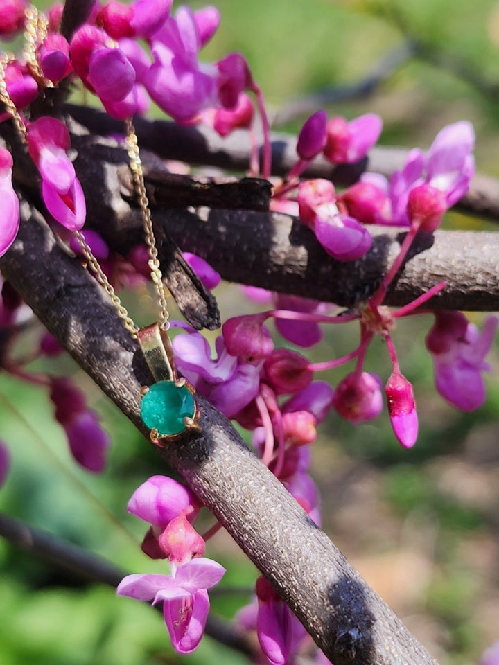 .36 Carat Naturally Mined Untreated Colombian Emerald NECKLACE in 18K Gold ICG - JDColFashion