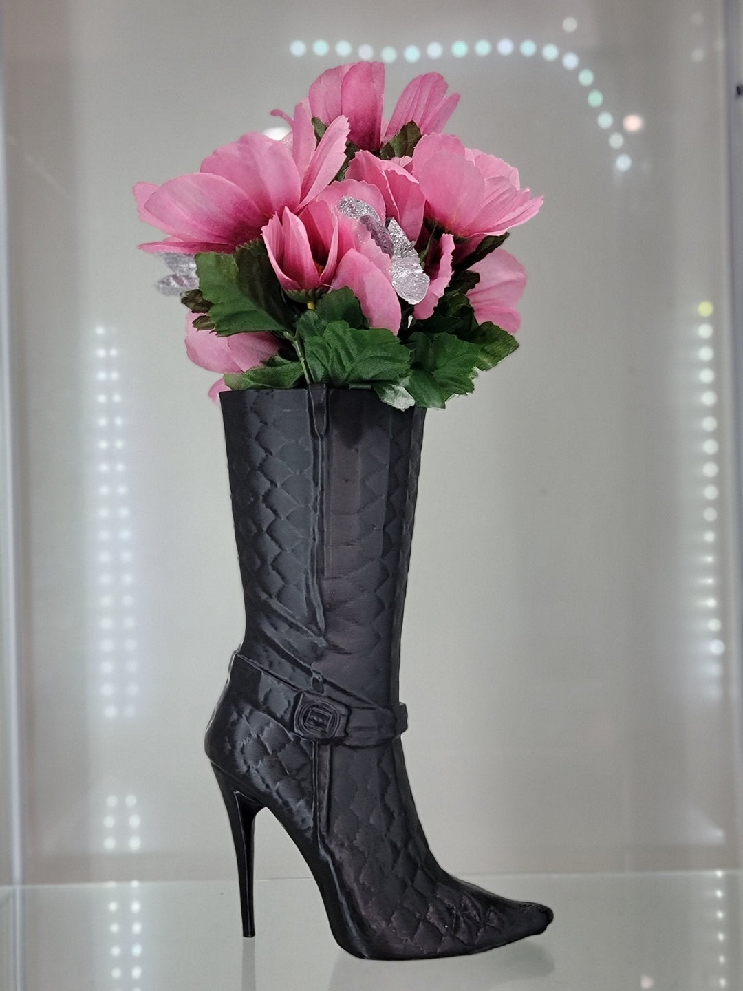 Chic High - Heel Boot Brush Holder – Stylish Organizer for Makeup Brushes or Floral Arrangements - JDColFashion