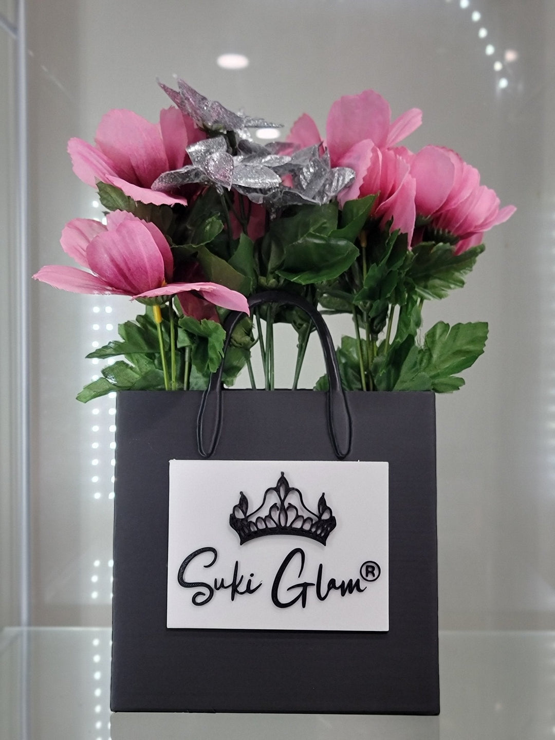 Glam Black Bag Holder - Suki Glam Vanity Decor for Brushes, Flowers & More - JDColFashion