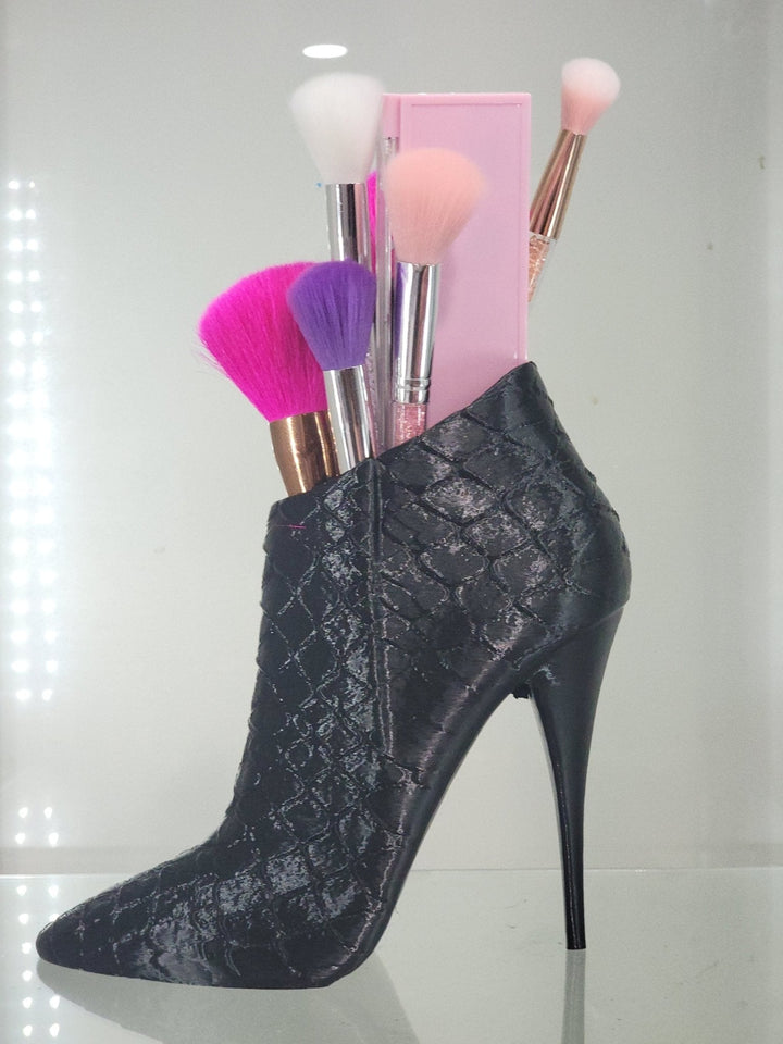 Glam High Heel Brush Holder – Stylish Makeup Organizer - JDColFashion