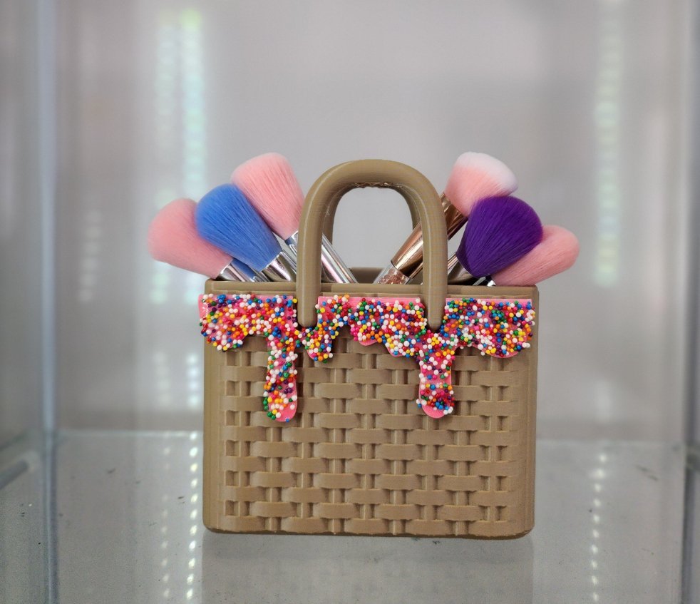 Sprinkles Ice Cream Woven Bag 3D - Printed Makeup Holder - JDColFashion