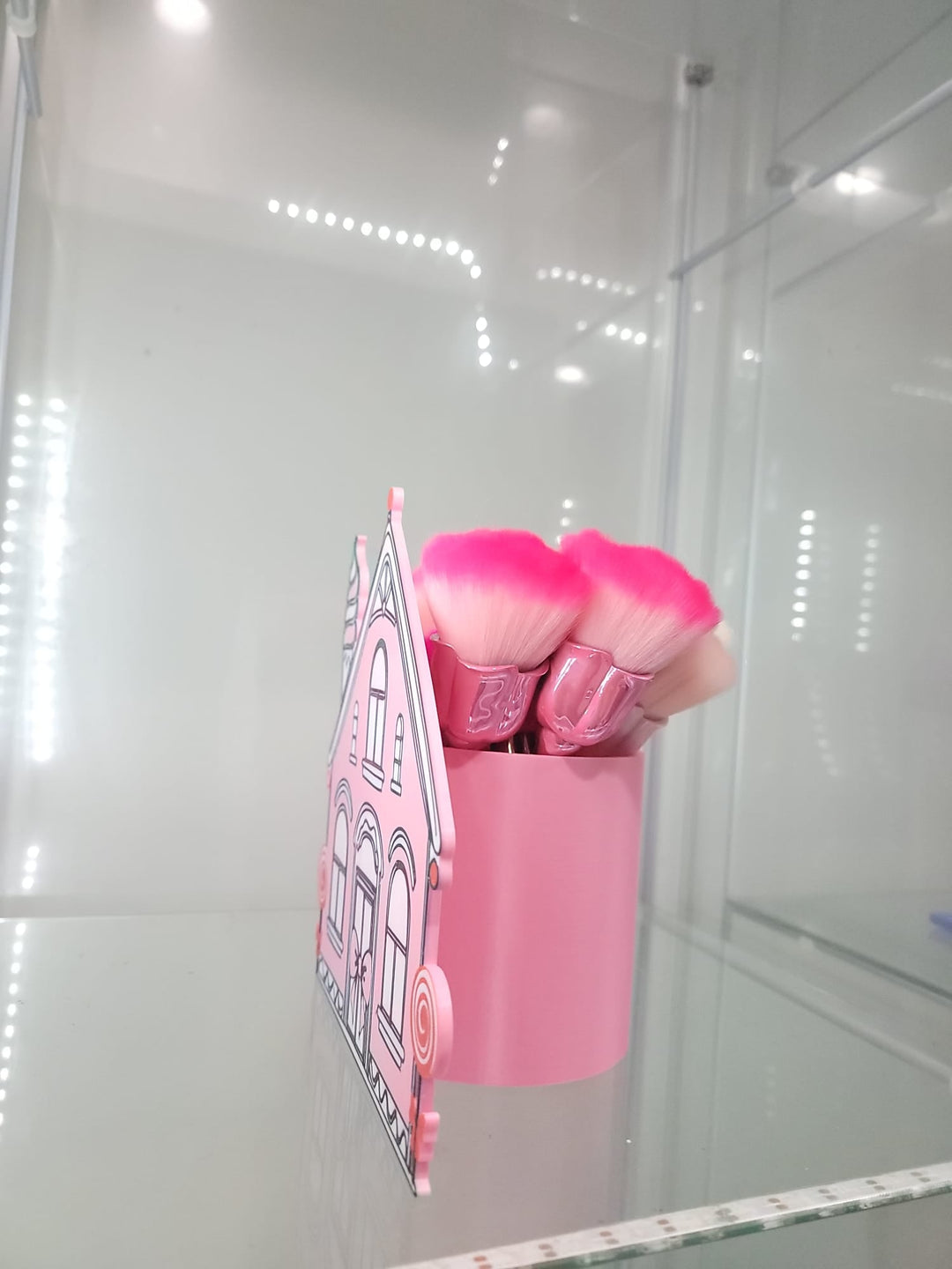 Sweet Candy House Brush Holder - JDColFashion